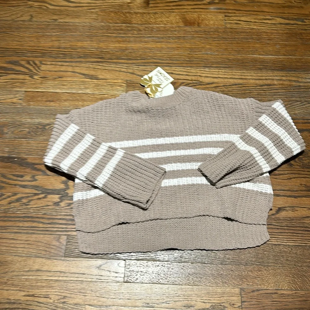 Super Soft Pink Rose Sweater - Picture 7 of 7